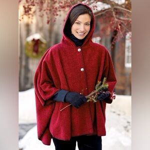 The Vermont Country Store Women's Hooded Berber Fleece Cape